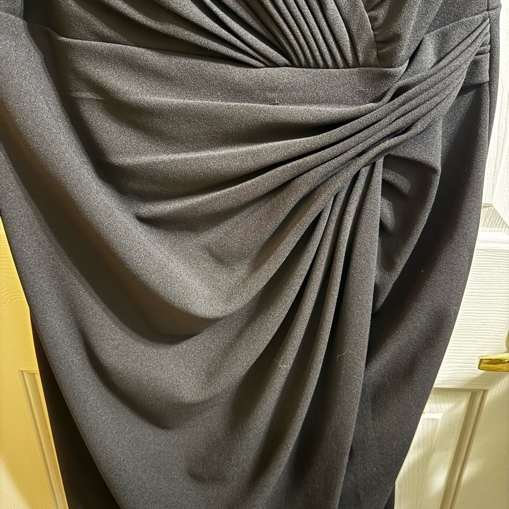 Tadashi Shoji Pleated Crepe Sheath Dress (XL) - Picture 11 of 11